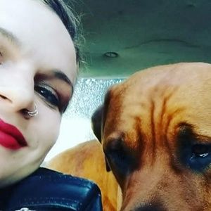 Meet your Posher, Hellena